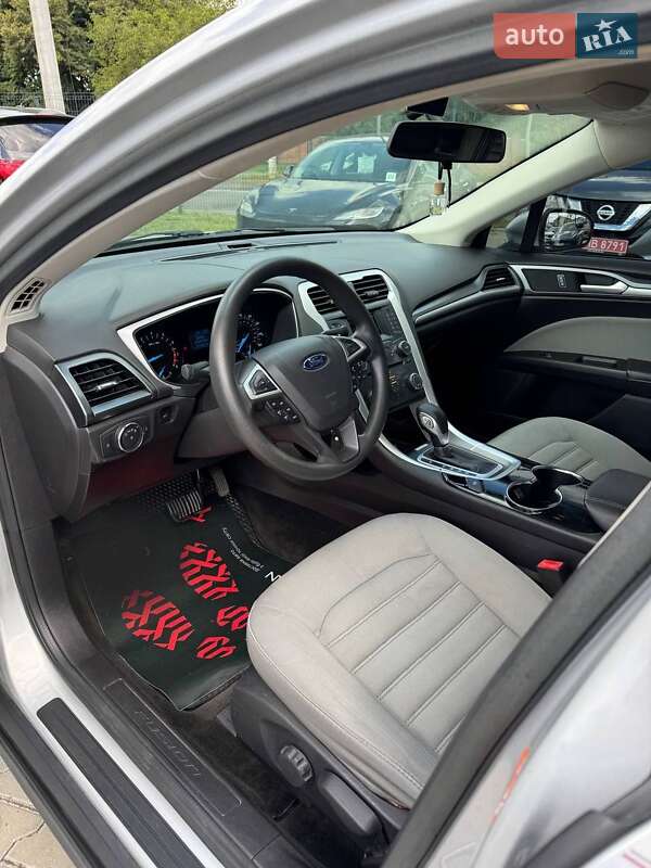 Седан Ford Fusion 2015 в Вінниці