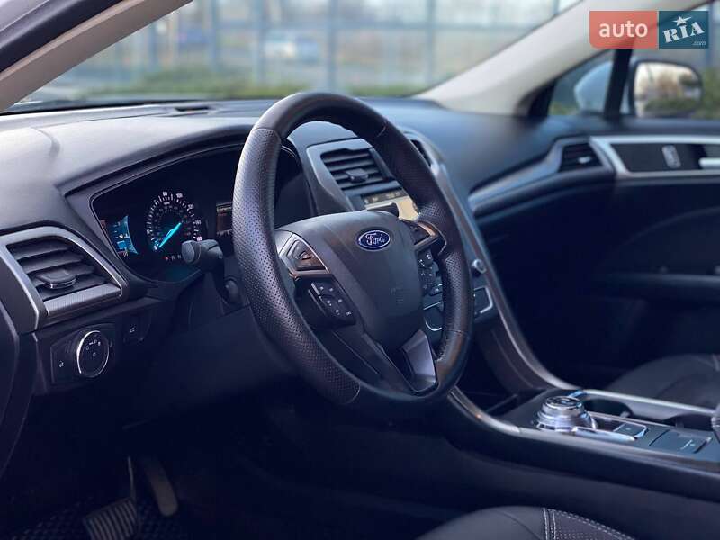 Седан Ford Fusion 2018 в Днепре фото 13 Седан Ford Fusion 2018 в Днепре