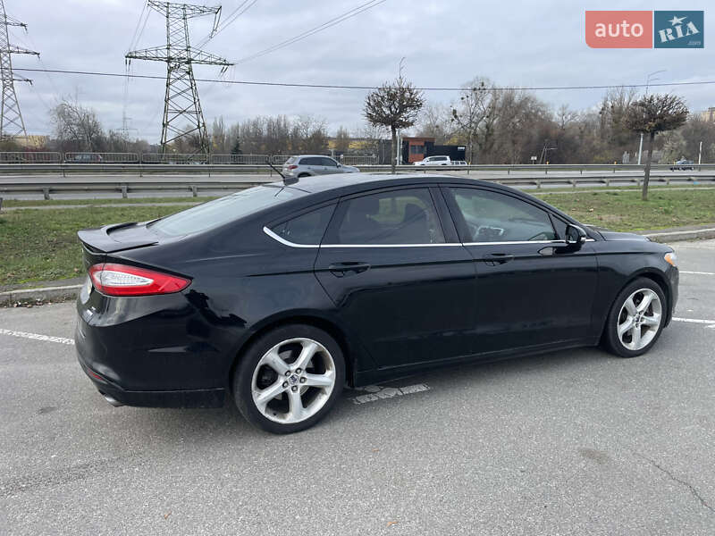 Седан Ford Fusion 2016 в Києві