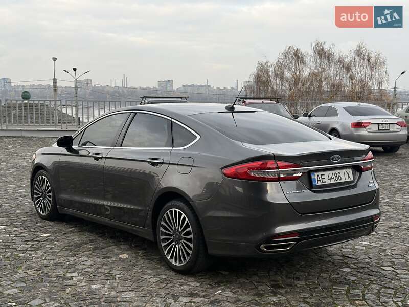 Седан Ford Fusion 2016 в Днепре