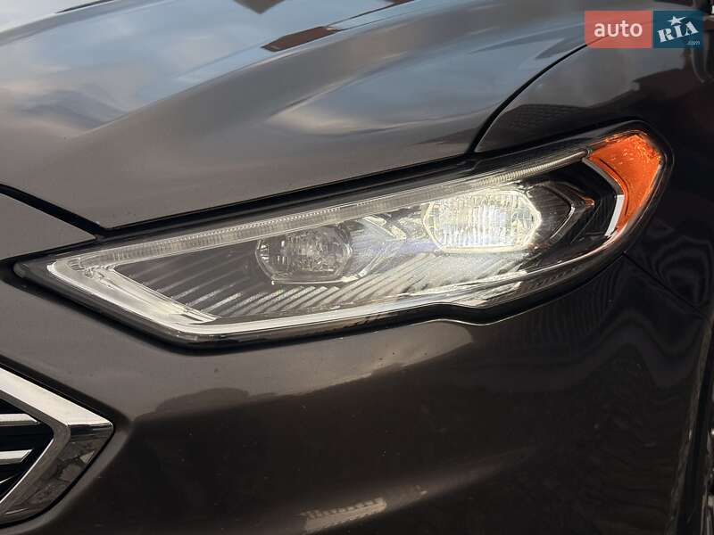 Седан Ford Fusion 2016 в Днепре