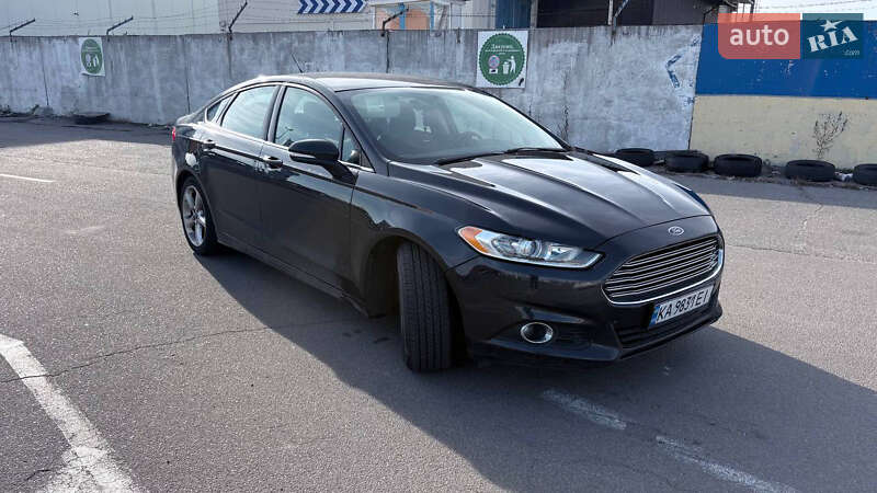 Седан Ford Fusion 2013 в Києві