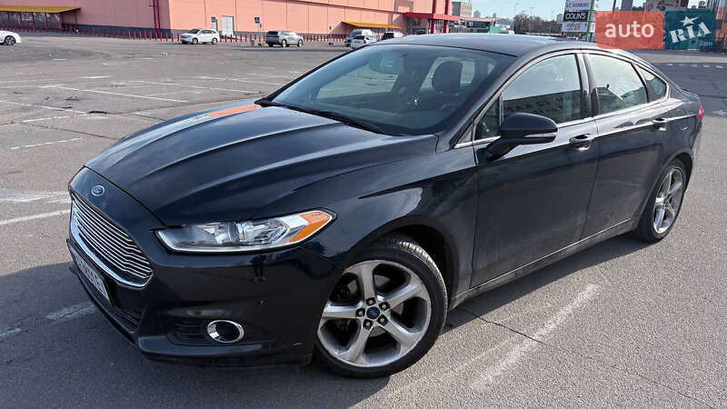Седан Ford Fusion 2013 в Києві