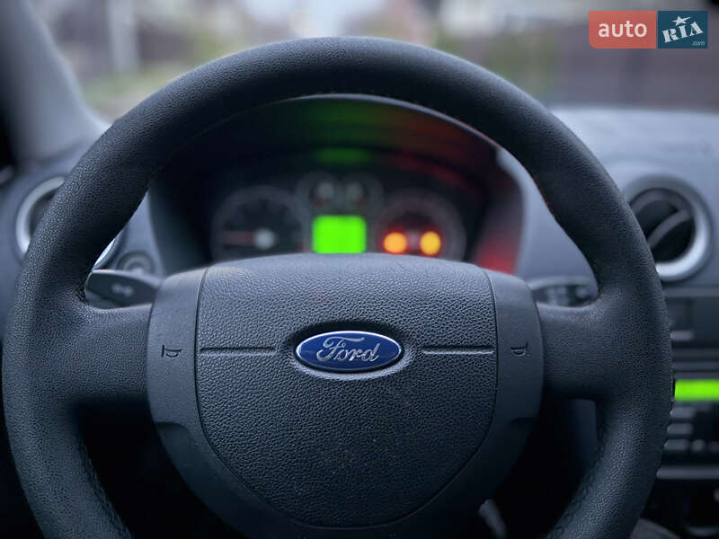 Хэтчбек Ford Fusion 2007 в Борисполе