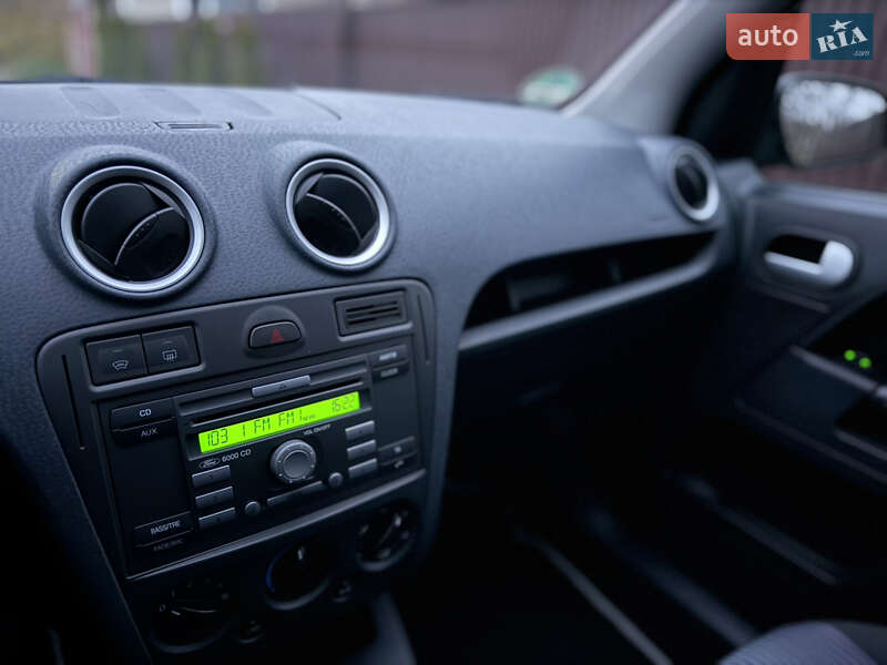 Хэтчбек Ford Fusion 2007 в Борисполе