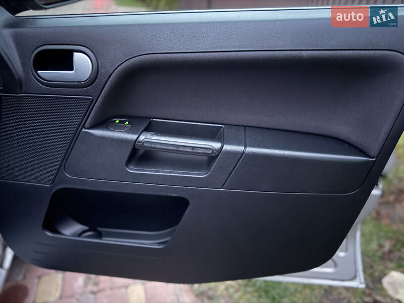 Хэтчбек Ford Fusion 2007 в Борисполе