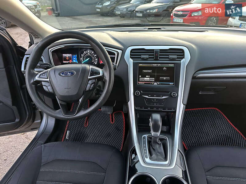 Седан Ford Fusion 2013 в Дніпрі фото 27 Седан Ford Fusion 2013 в Дніпрі