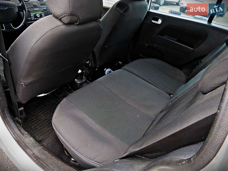 Хетчбек Ford Fusion 2008 в Черкасах фото 12 Хетчбек Ford Fusion 2008 в Черкасах