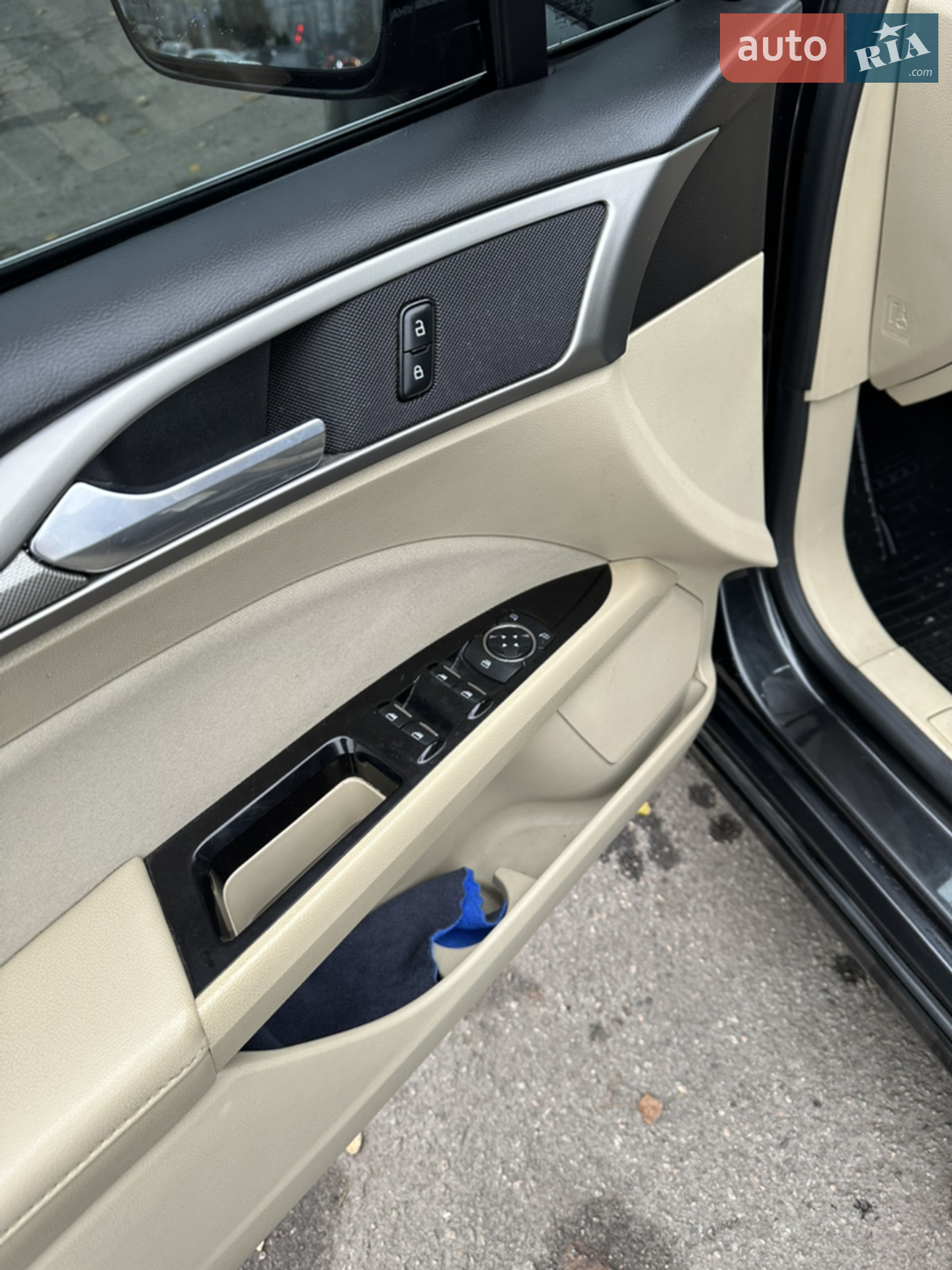 2012 Ford Fusion - мініатюра 9