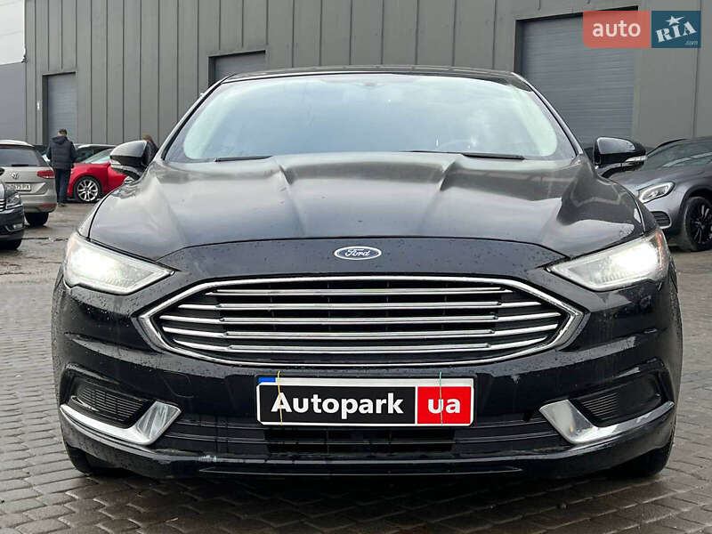 Седан Ford Fusion 2018 в Львові