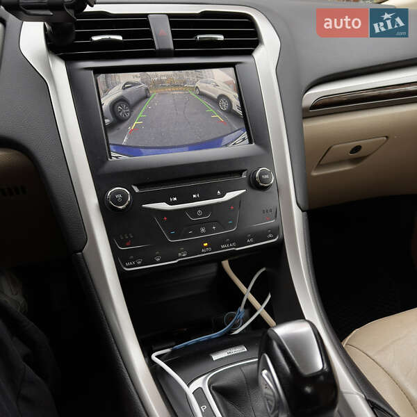 Седан Ford Fusion 2013 в Киеве фото 8 Седан Ford Fusion 2013 в Киеве