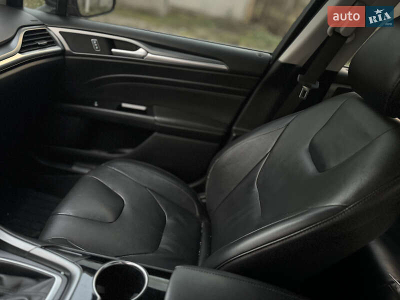 Седан Ford Fusion 2014 в Івано-Франківську