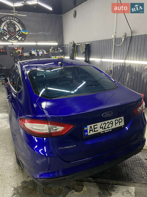 Седан Ford Fusion 2013 в Ірпені