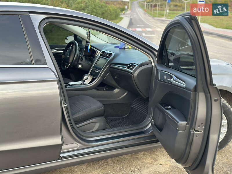 Седан Ford Fusion 2013 в Рівному фото 13 Седан Ford Fusion 2013 в Рівному