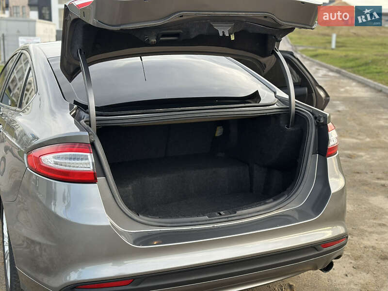 Седан Ford Fusion 2013 в Рівному фото 22 Седан Ford Fusion 2013 в Рівному