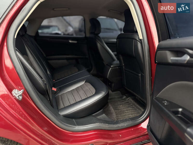 Седан Ford Fusion 2018 в Киеве