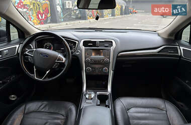 Седан Ford Fusion 2016 в Киеве