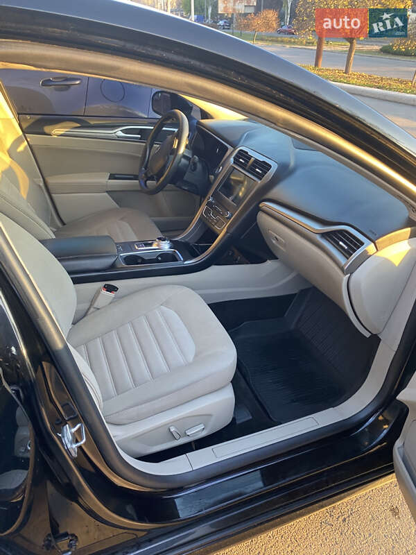 Седан Ford Fusion 2018 в Запоріжжі фото 24 Седан Ford Fusion 2018 в Запоріжжі