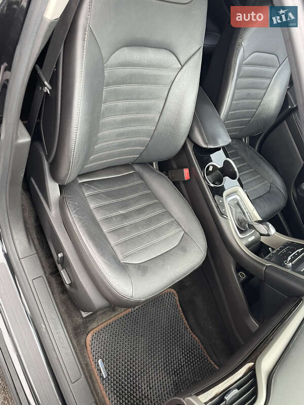 Седан Ford Fusion 2015 в Киеве