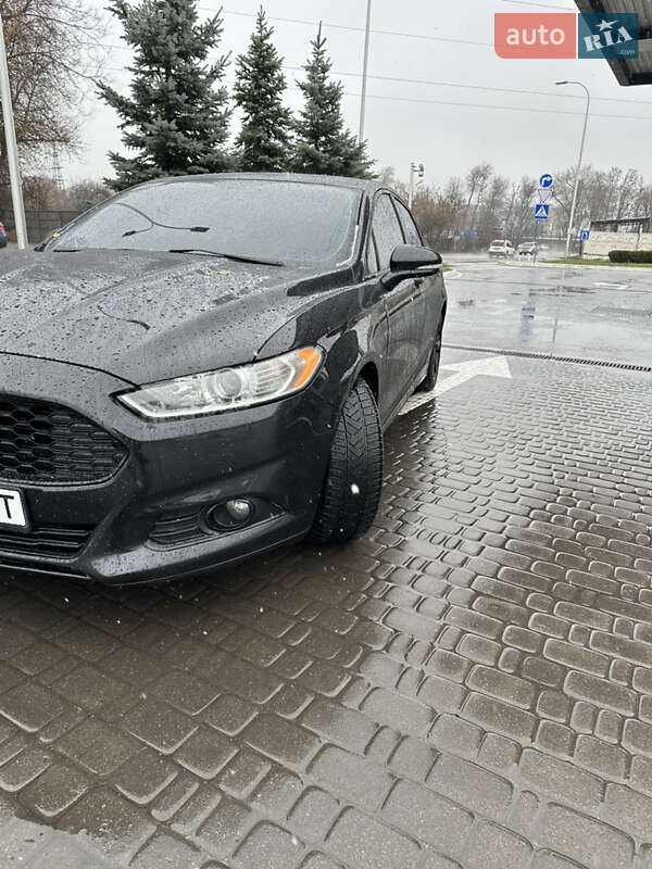 Седан Ford Fusion 2015 в Днепре фото 3 Седан Ford Fusion 2015 в Днепре