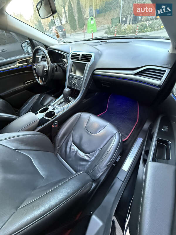 Седан Ford Fusion 2013 в Киеве фото 31 Седан Ford Fusion 2013 в Киеве