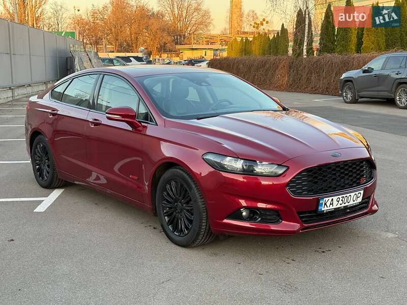 Седан Ford Fusion 2013 в Киеве