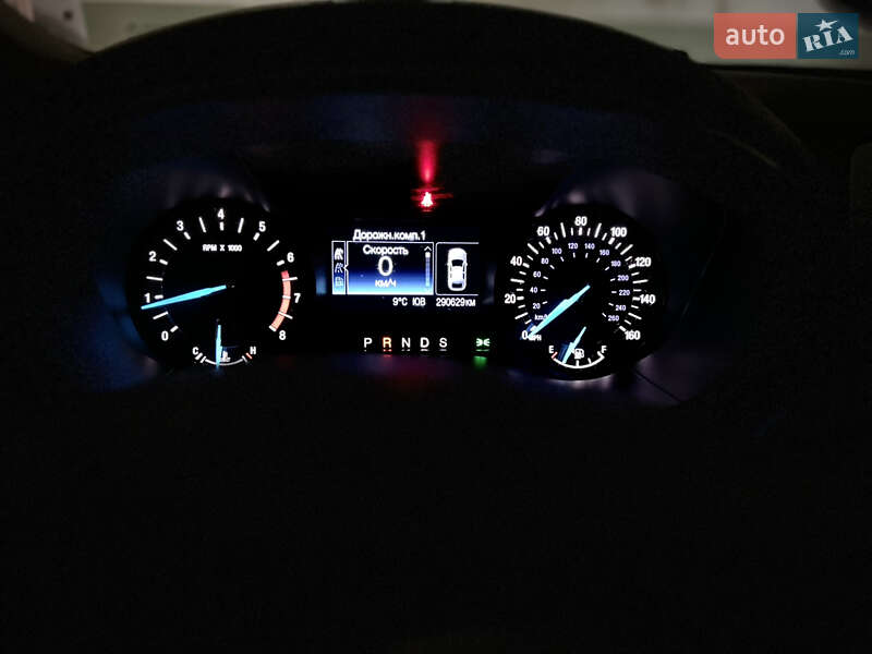 Седан Ford Fusion 2015 в Ровно фото 47 Седан Ford Fusion 2015 в Ровно