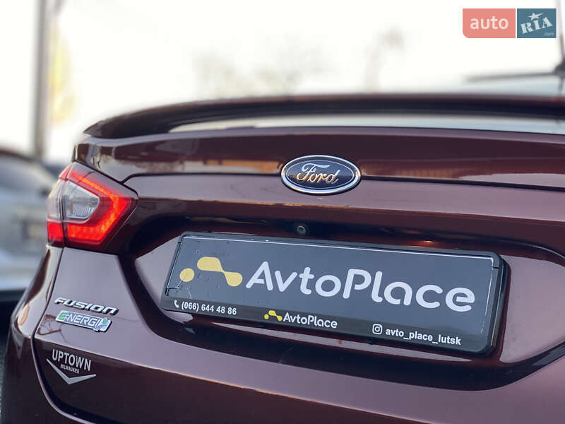 Седан Ford Fusion 2015 в Луцке фото 17 Седан Ford Fusion 2015 в Луцке