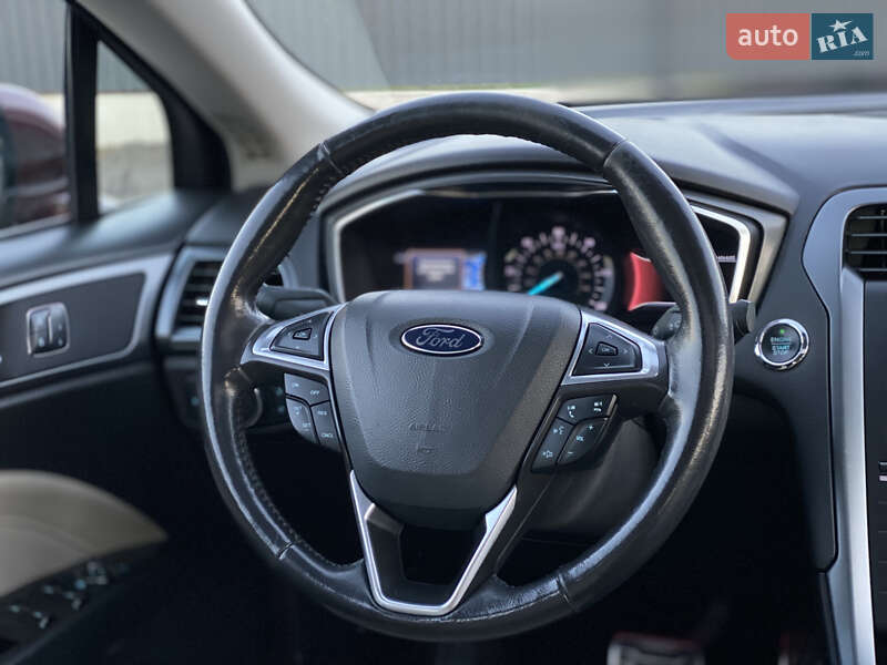 Седан Ford Fusion 2015 в Луцке фото 32 Седан Ford Fusion 2015 в Луцке