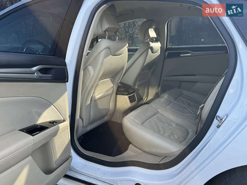 Седан Ford Fusion 2014 в Києві