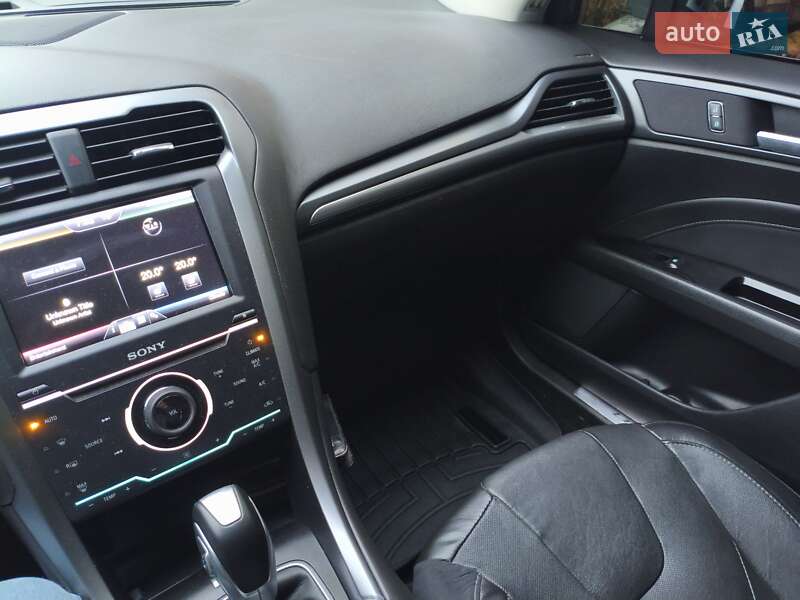 Седан Ford Fusion 2013 в Білій Церкві