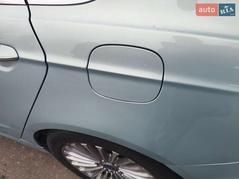 Седан Ford Fusion 2013 в Білій Церкві