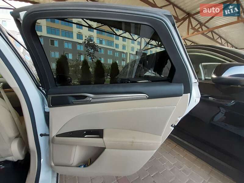 Седан Ford Fusion 2016 в Одесі