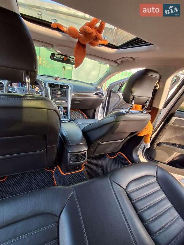 Седан Ford Fusion 2013 в Біляївці