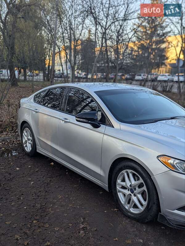 Седан Ford Fusion 2015 в Луцьку фото 5 Седан Ford Fusion 2015 в Луцьку
