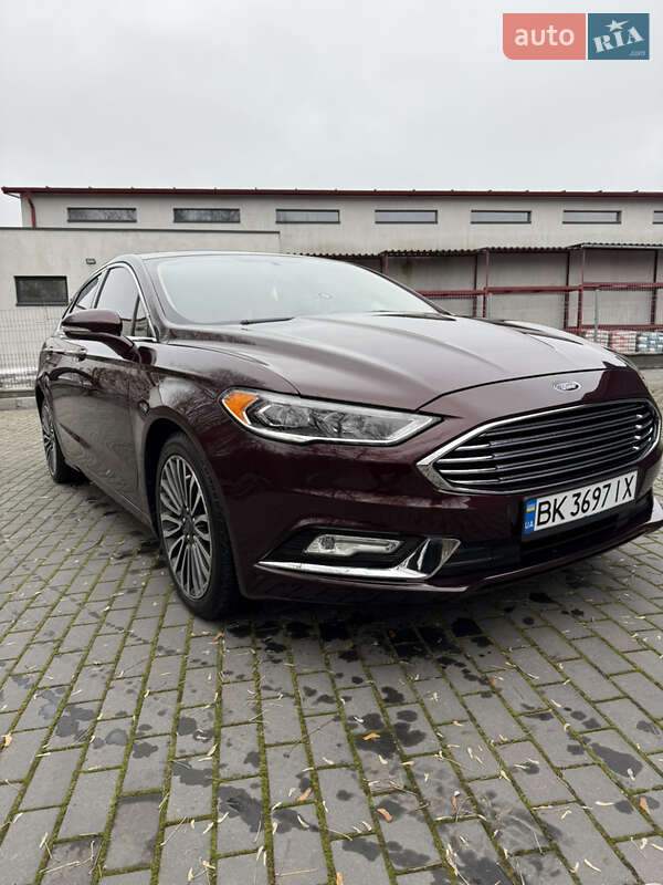 Седан Ford Fusion 2017 в Ровно