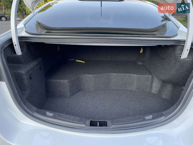 Седан Ford Fusion 2015 в Днепре