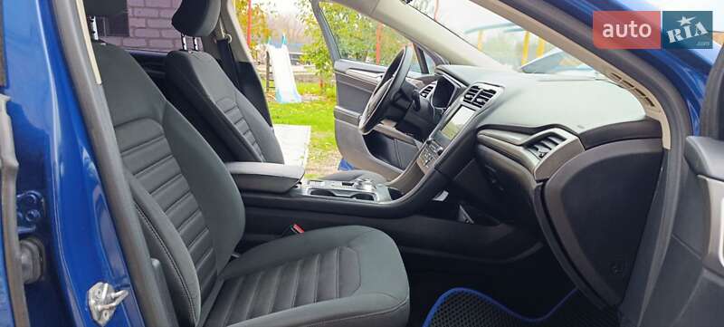 Седан Ford Fusion 2017 в Желтых Водах