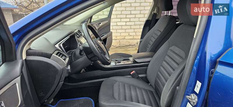 Седан Ford Fusion 2017 в Желтых Водах