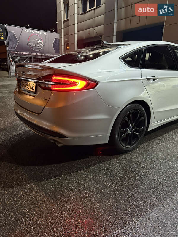 Седан Ford Fusion 2018 в Дніпрі