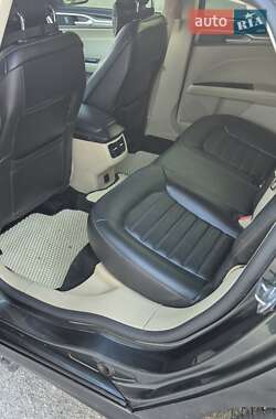 Седан Ford Fusion 2015 в Харькове