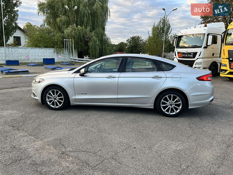 Седан Ford Fusion 2017 в Киеве фото 7 Седан Ford Fusion 2017 в Киеве