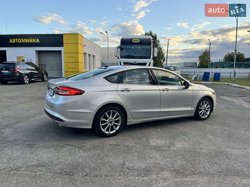 Седан Ford Fusion 2017 в Киеве фото 16 Седан Ford Fusion 2017 в Киеве