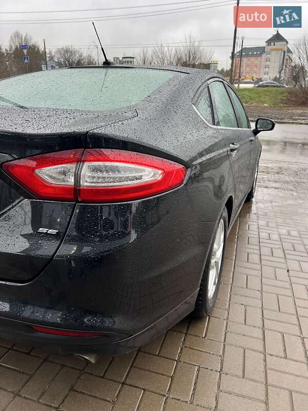 Седан Ford Fusion 2013 в Киеве