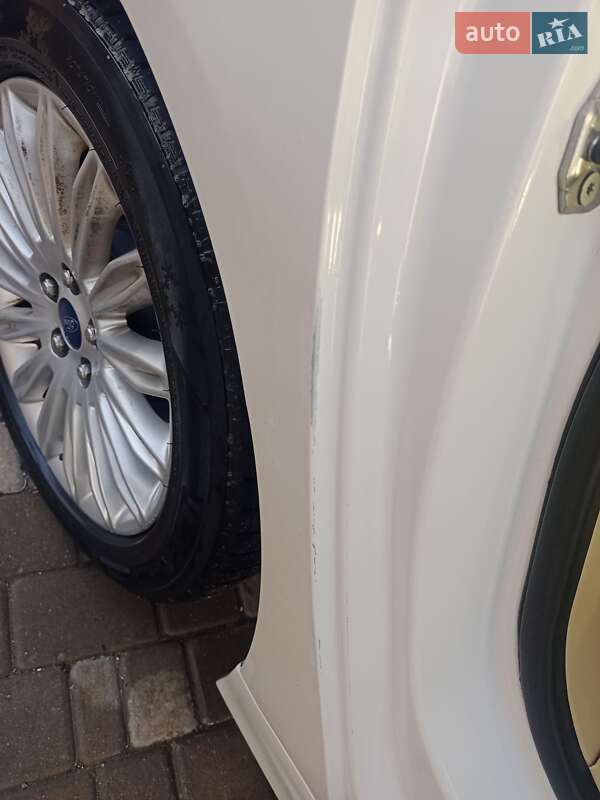 Седан Ford Fusion 2015 в Одесі