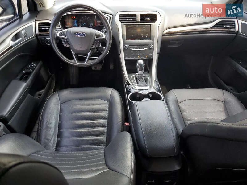 Седан Ford Fusion 2015 в Києві