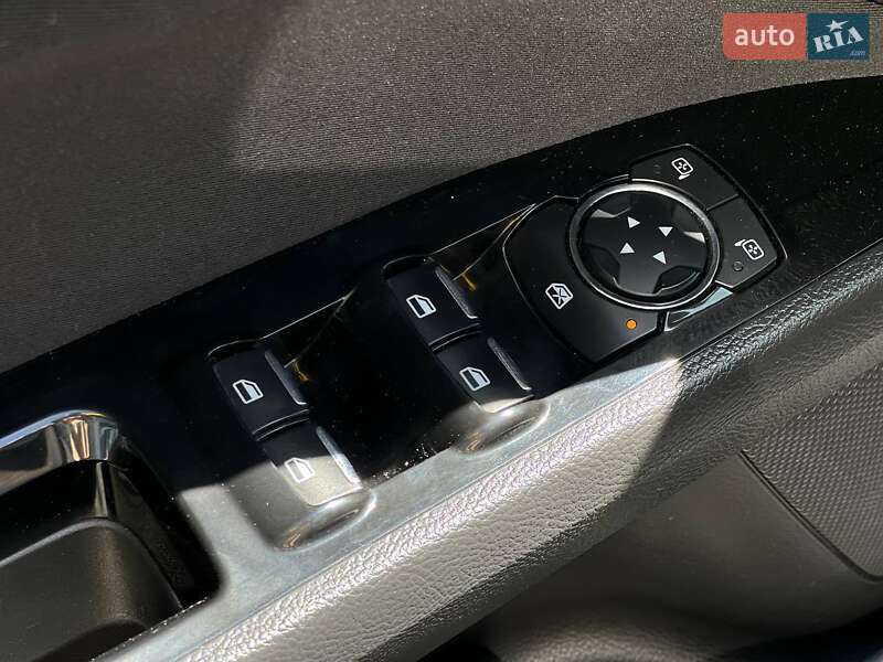 Седан Ford Fusion 2015 в Ивано-Франковске фото 14 Седан Ford Fusion 2015 в Ивано-Франковске