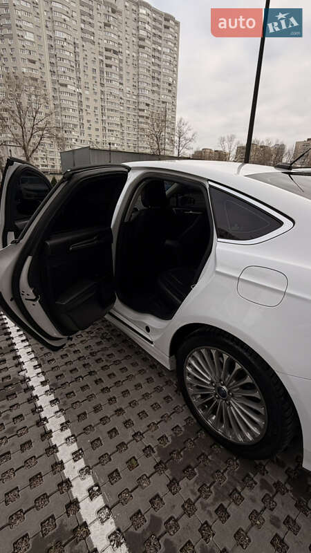Седан Ford Fusion 2015 в Киеве фото 45 Седан Ford Fusion 2015 в Киеве