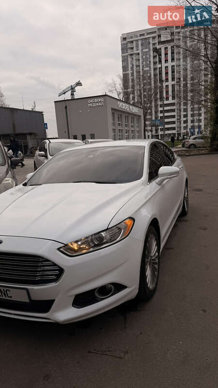 Седан Ford Fusion 2015 в Киеве фото 20 Седан Ford Fusion 2015 в Киеве