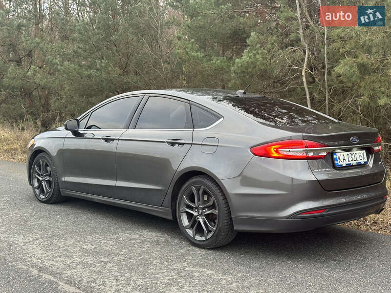 Ford Fusion 2016